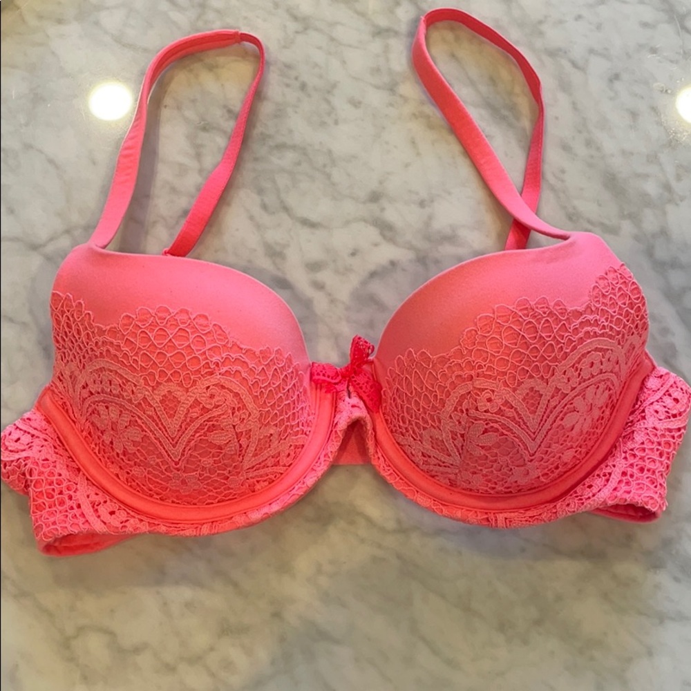 Victoria’s Secret Body Demi Pink Lace Bra, 32C